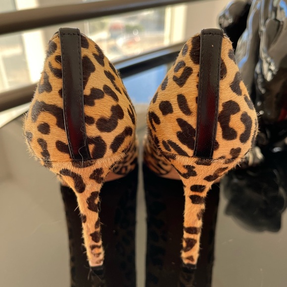 Leopard Heels - Picture 5 of 5